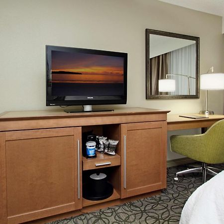 Hampton By Hilton Austin South - I-35 & Ben White Hotell Exteriör bild