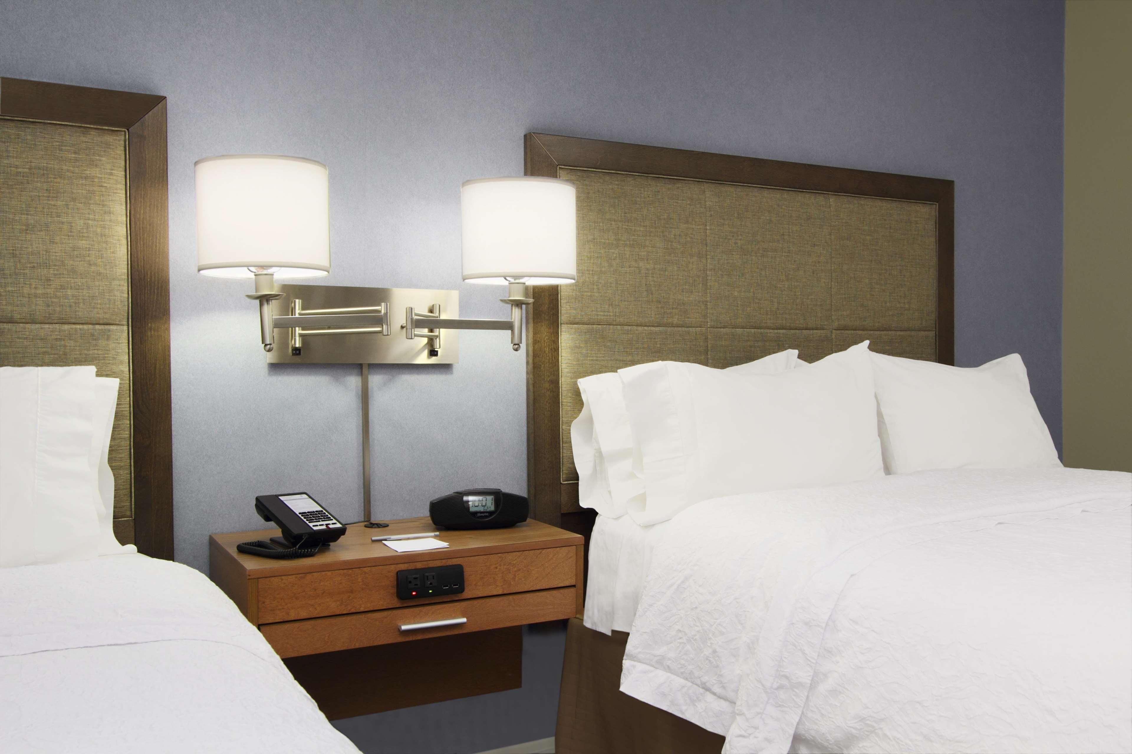 Hampton By Hilton Austin South - I-35 & Ben White Hotell Exteriör bild