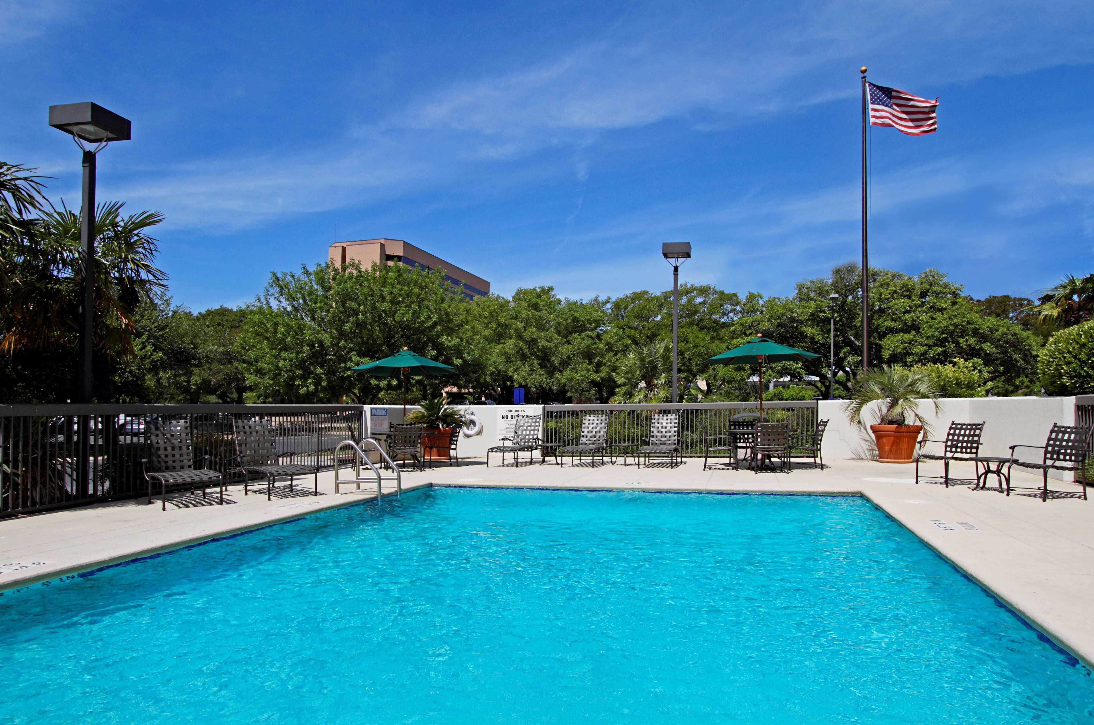 Hampton By Hilton Austin South - I-35 & Ben White Hotell Exteriör bild