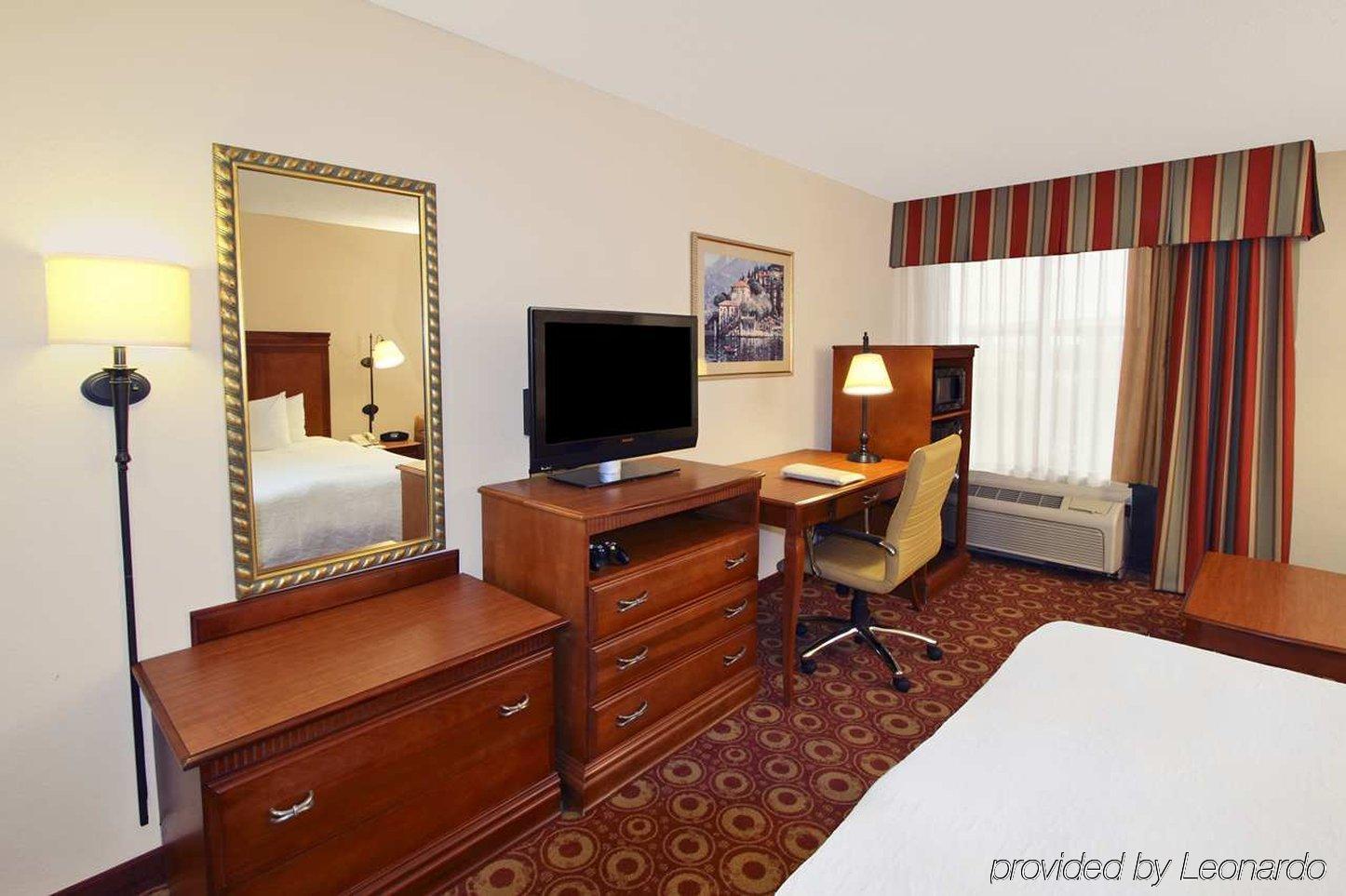 Hampton By Hilton Austin South - I-35 & Ben White Hotell Exteriör bild