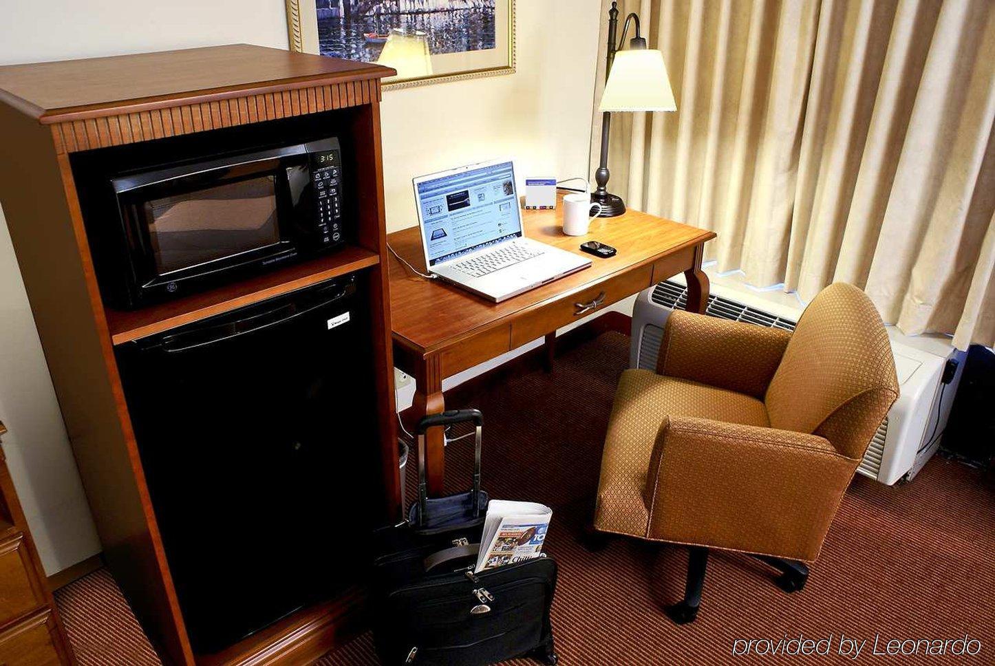Hampton By Hilton Austin South - I-35 & Ben White Hotell Rum bild
